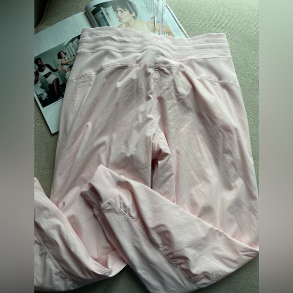 Lululemon Rare Dance Studio Lined Mid-Rise Joggers Strawberry Milkshake Size 10 - Picture 9 of 14